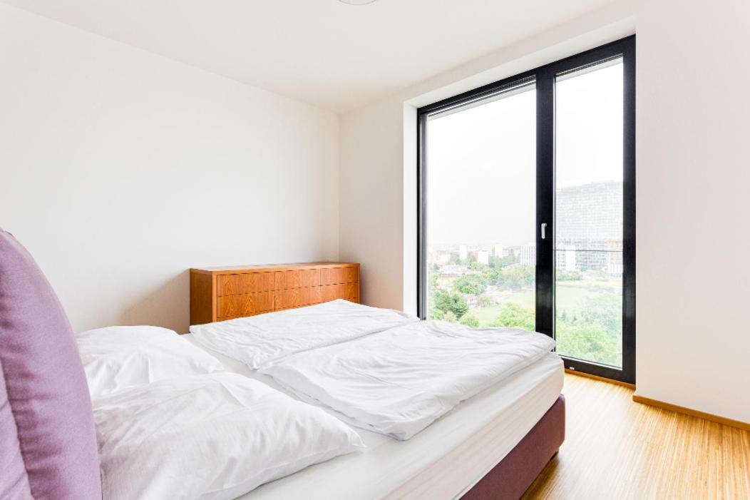 Rezidence Kavci Hory Apartment